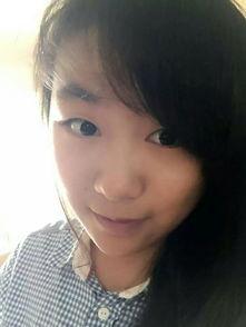 女孩照片同一个人多张,多角度捕捉同一女孩的美丽瞬间