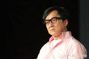 成龙讨论娱乐圈,风云变幻，影坛巨星的坚守与变革